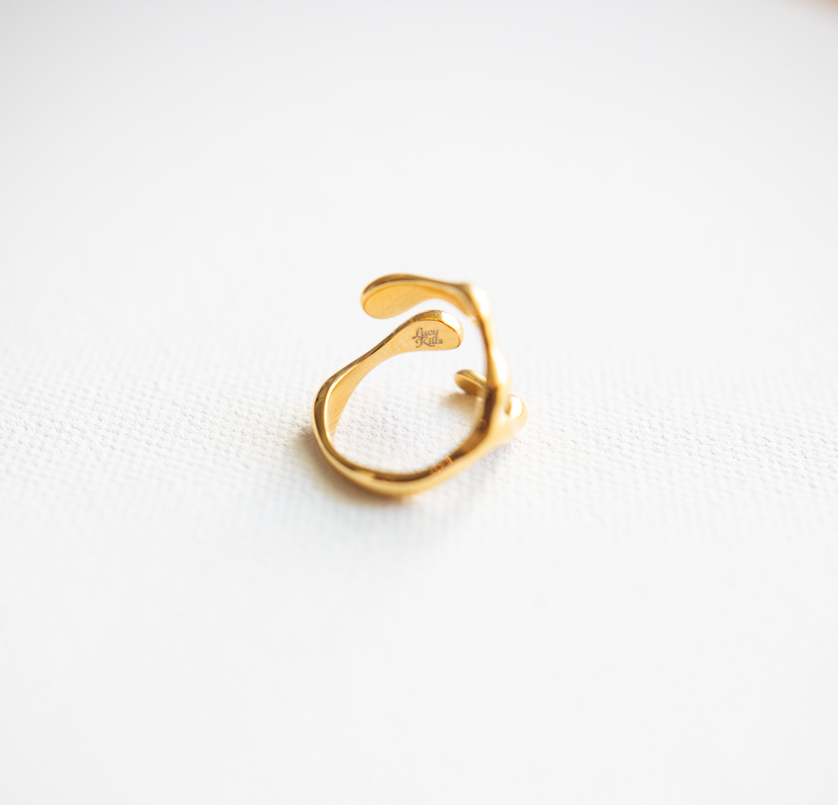 Claw Theory Ring-18k Gold