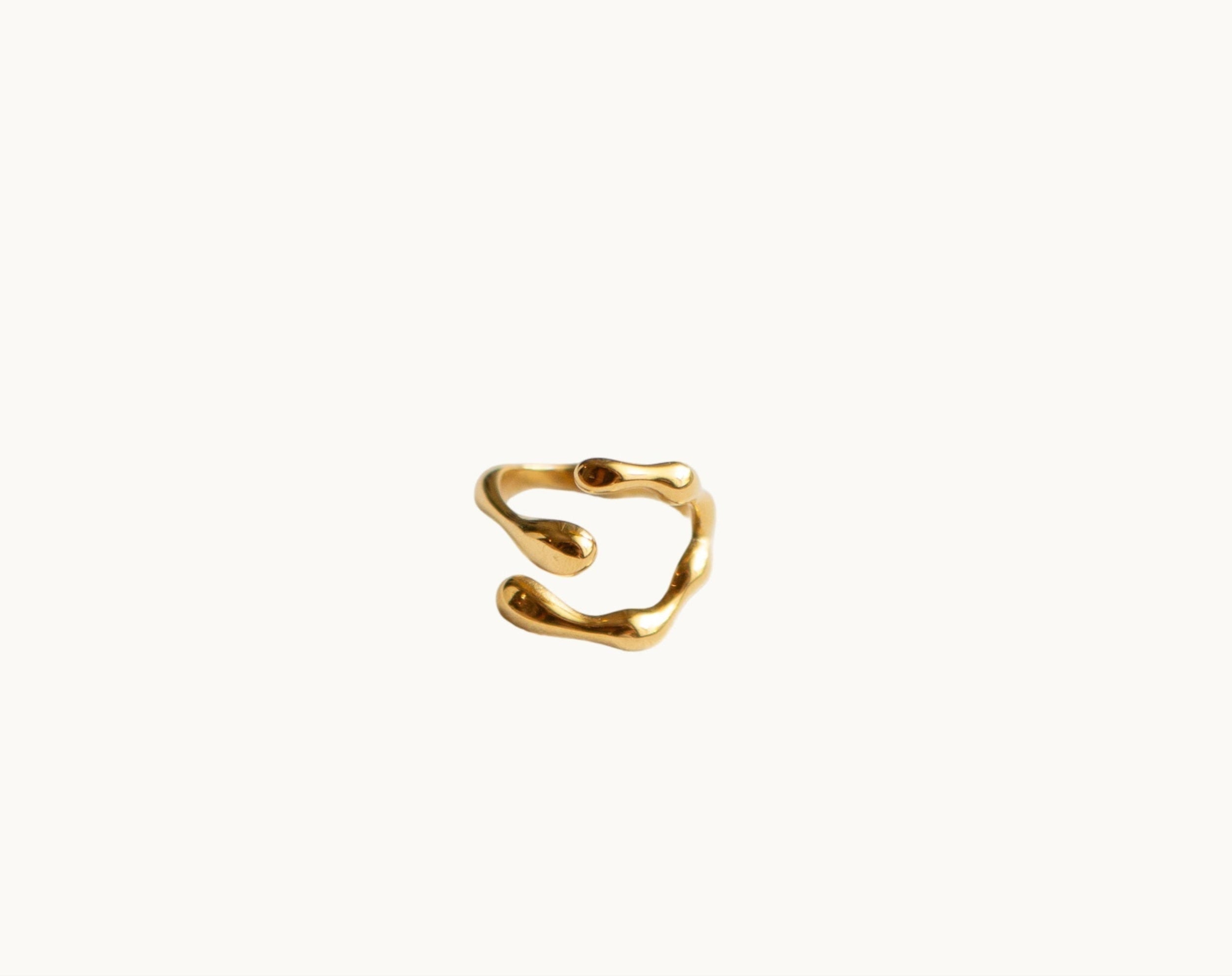 Claw Theory Ring-18k Gold