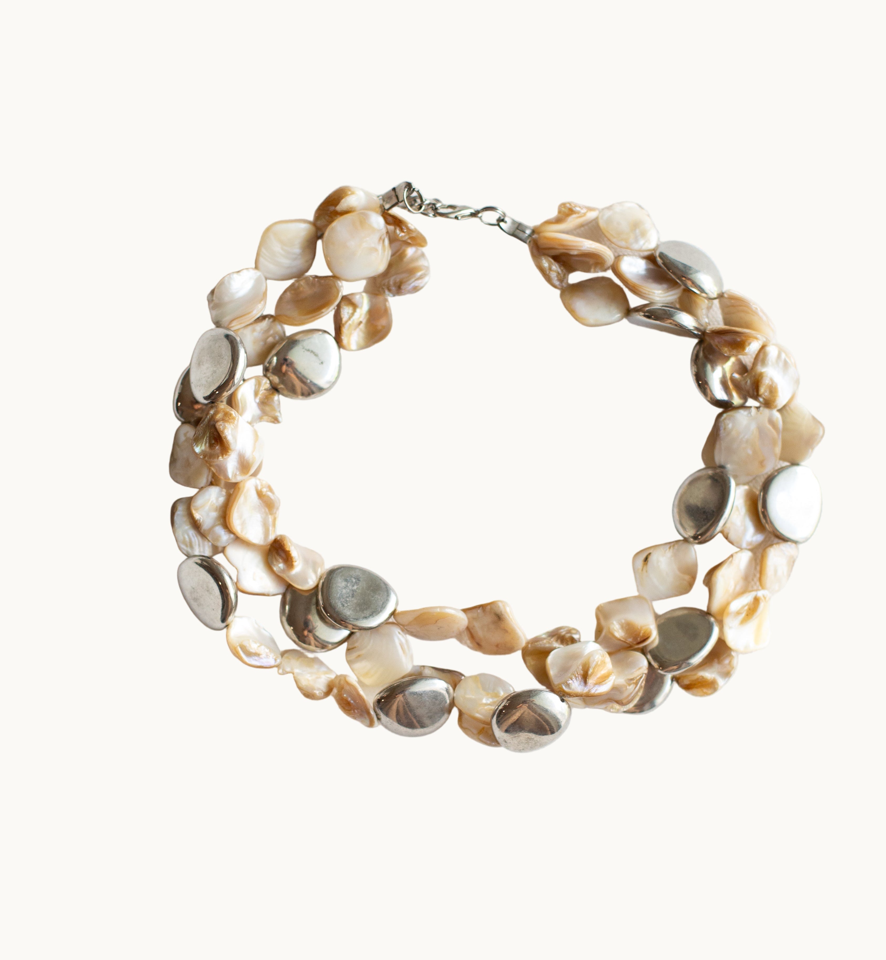 Shipwrecked Shell Chocker Necklace-Vintage